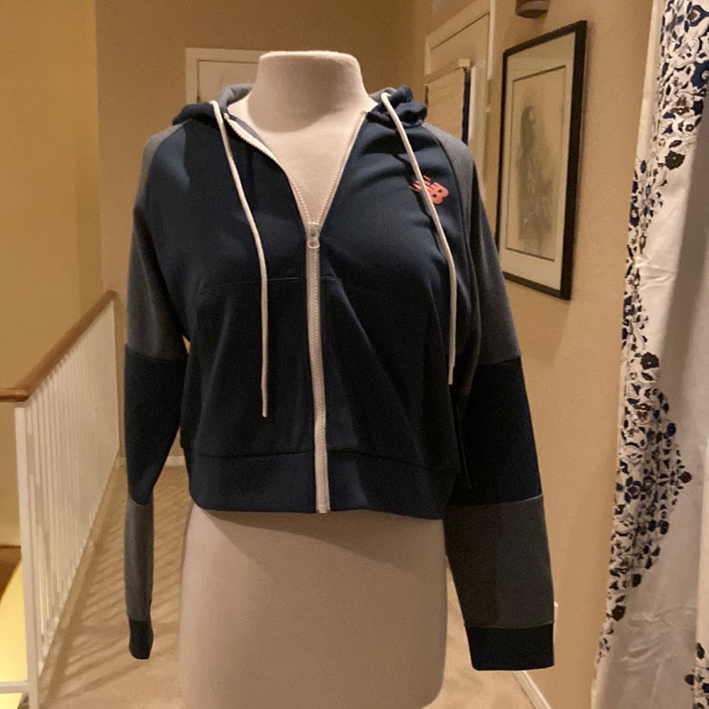 NWT New Balance Cropped Relaxed Hoodie